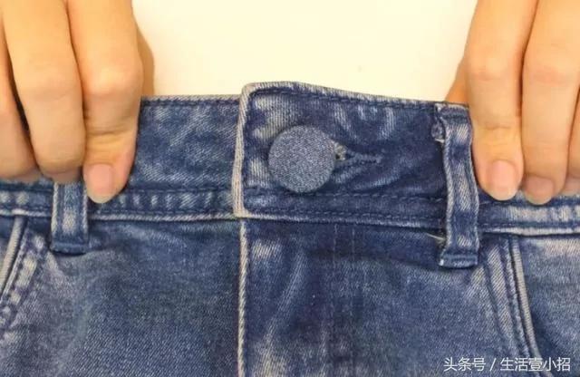 牛仔裤扣子掉了不要扔 30年老裁缝教我一招 竟然比原来的更漂亮更牢固