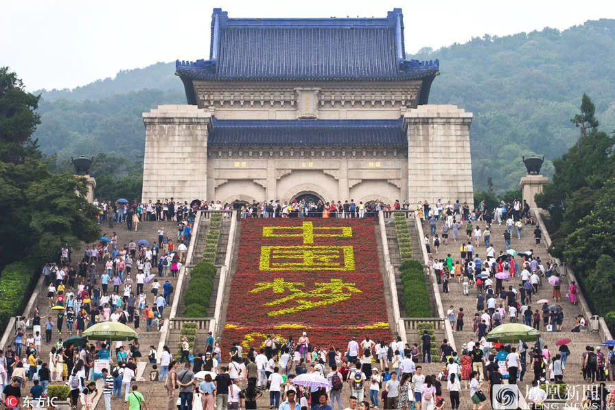 实拍:人山人海的中秋节假期又到了…!