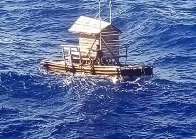 印尼少年真人版海上奇幻漂流 靠圣经撑49天获救!