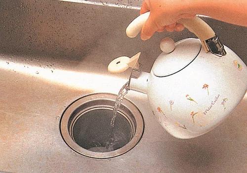厨房最难清的排水滤网!3法宝从此干净溜溜