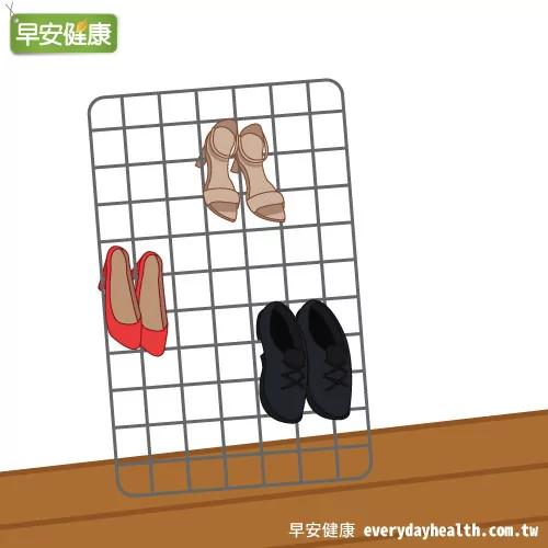 鞋子消臭防潮术鞋柜不再飘臭味!达人2技巧瞬间收纳多1倍
