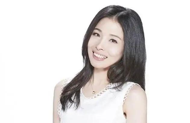 吕文婉爆料找到“真正花名册”，内含女星陪吃饭价码