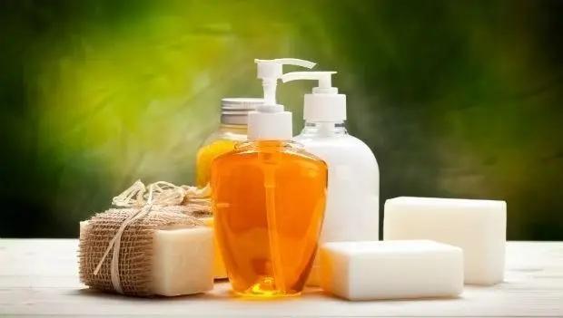 手工皂比沐浴乳温和?别闹了~清洁用品真相大公开
