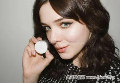 涨见识了!椰子油除了食用还有这么多小妙用。