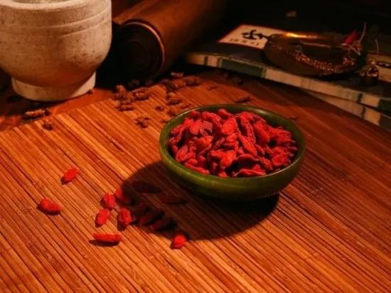 好肾是可以吃出来的 那些被低估的3种补肾食物!