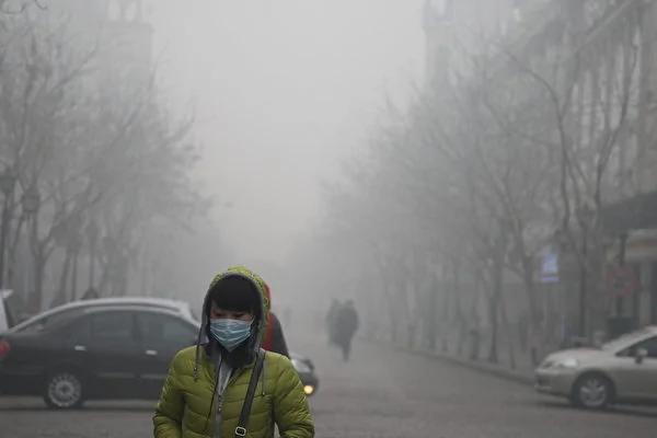 阴霾天伤肺猛于烟 如何开窗也有学问