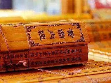 中医说了一个比喻 再也不敢熬夜了