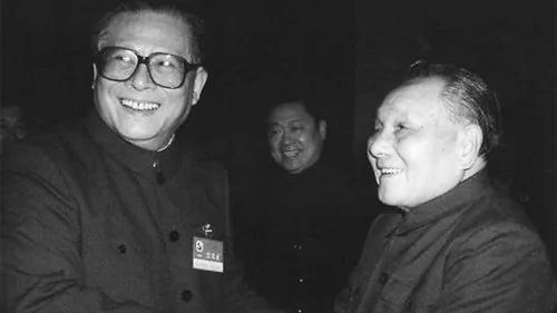 为讨好邓小平 江泽民这样对待名作家王若望
