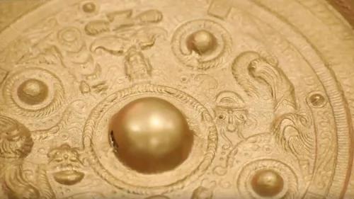 中国古代的“魔镜”竟能反射镜子背后的图纹