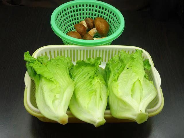 越吃眼睛越亮的一道菜 学生吃了 护眼明目 老人吃了 预防老花眼