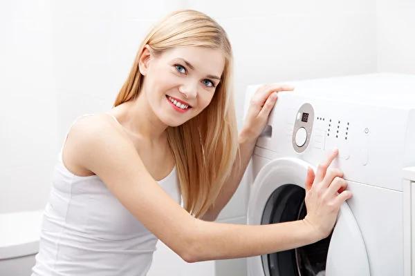 为什么你应该用冷水洗衣服而非温水?