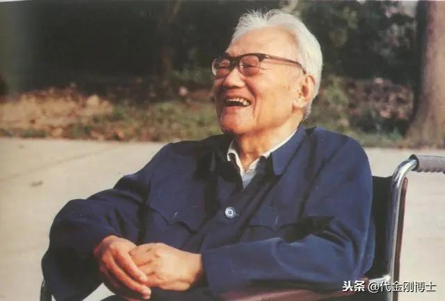 长寿可以复制!百岁文人的长寿秘诀大公开!