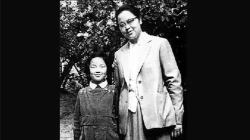 李锐女儿:爸爸被关 妈妈上了邓力群的床