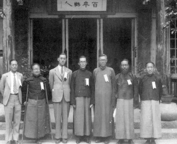 【老照片】这三个女孩落榜反映了民国教育界的良心和良知