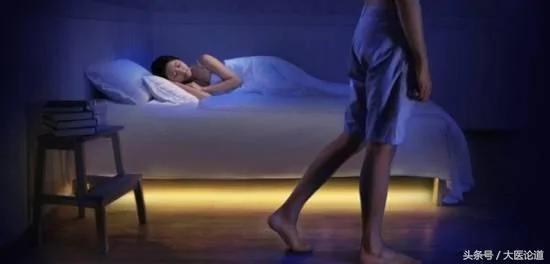 顶级肾脏病专家:夜尿多的人 要警惕这6种病!三类食物要少吃