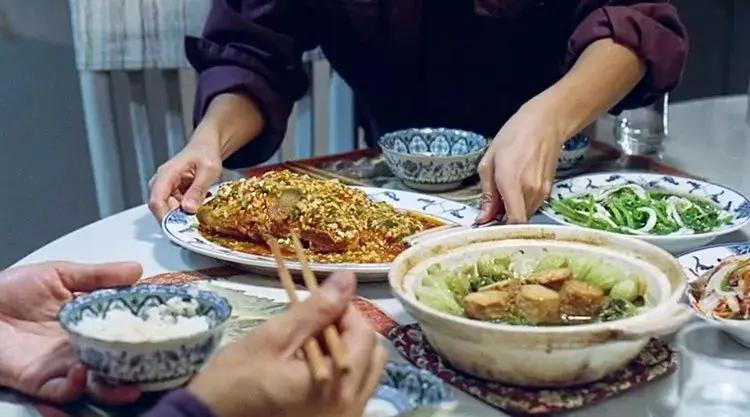 “多吃点”才是最毒的爱:吃得多 死得快