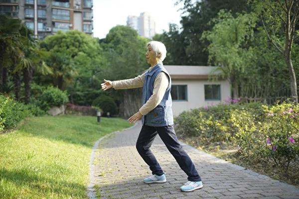 5个方法让大脑变年轻 预防失智症