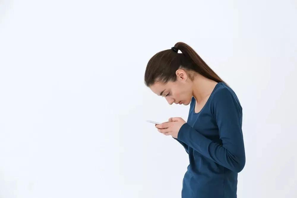 变丑、变矮、气质差 比胖更可怕的它 90%的人都中招了!
