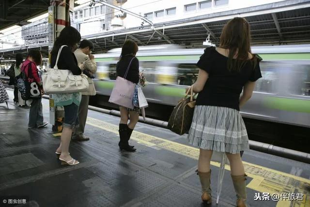 旅行常识!为什么日本人讨厌双肩包的游客?