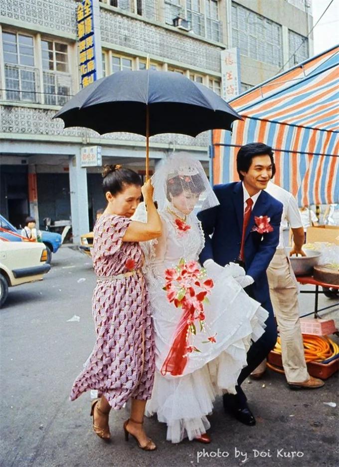 一名日本人拍摄的1979年台湾:陌生又熟悉 图8的新娘太美不敢看!