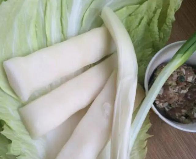 肉末白菜燉年糕 稍微燉煮一下即可 口感美極了 2 20190328035042588