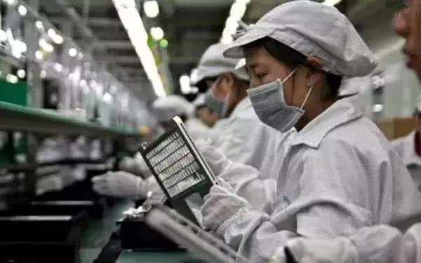 领导 这篇文章需要您看一下…