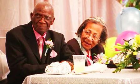 美國百歲夫妻82年婚姻秘訣：善待對方