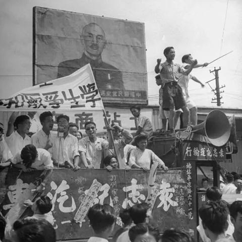 中共是怎样发动内战、打败国民党的?