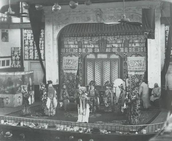 西方版画中18-20世纪初的老北京