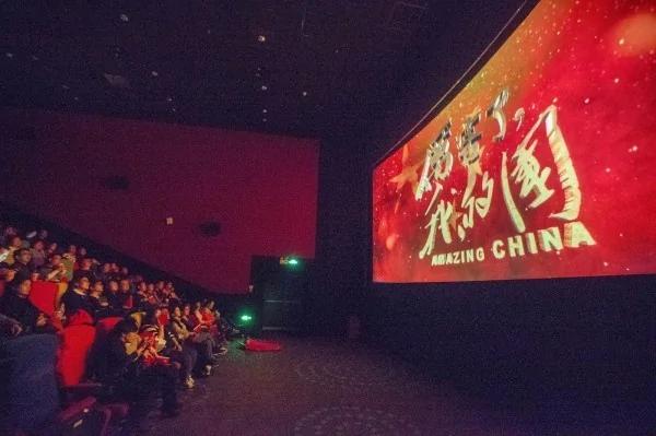 報告指出，中國人有7成以上，工作10年月收入不到1萬人民幣（約台幣4.6萬元）。（中央社）
