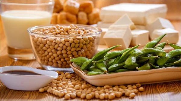 乳腺增生少吃这4类食物 否则增生越严重!