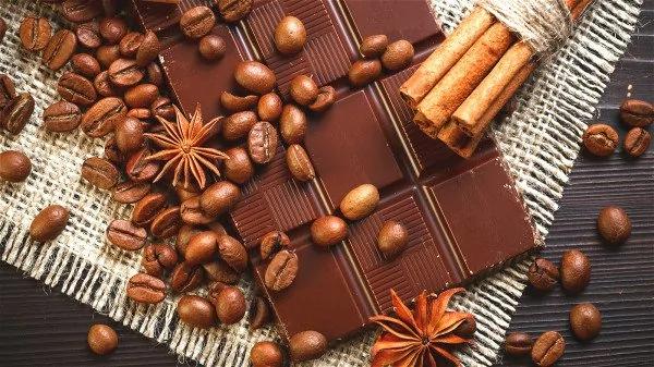 乳腺增生少吃这4类食物 否则增生越严重!