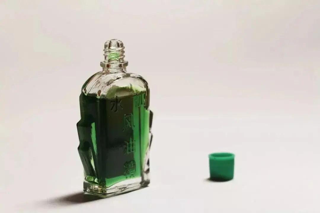 在卧室就用了一张纸 一夏天都不被蚊子咬!