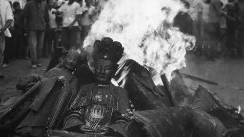 年轻人不懂 文革过去了为何还要提?