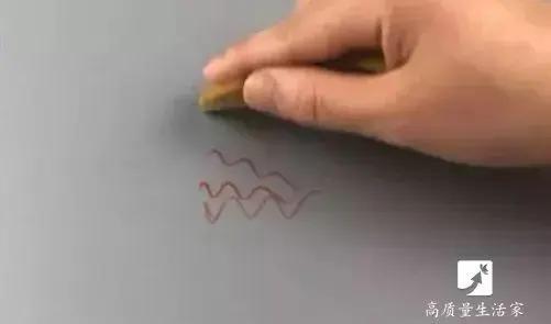 吃剩的香蕉皮一个都别扔 放在家里一年省下好几百 太厉害了