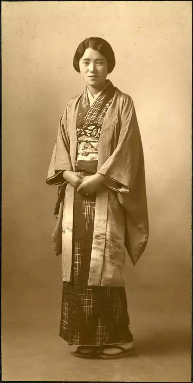 100年前世界各地妹子照片 看到民国初年的彻底惊艳!