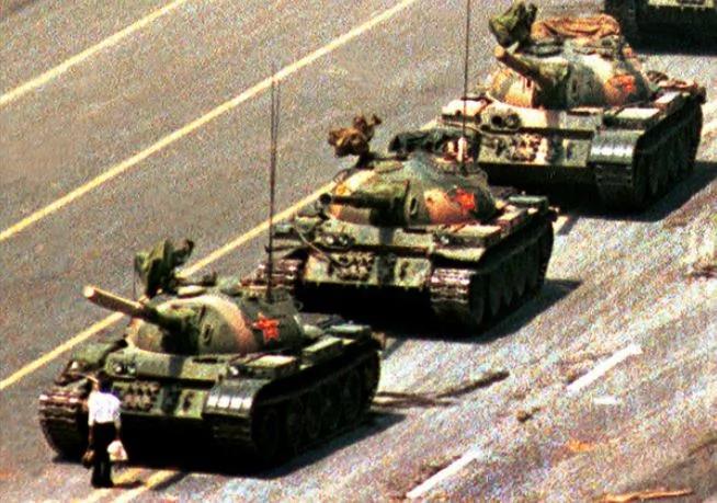 【老照片】党媒原来曾经不姓党 这人才是中共电视认罪史上第一人