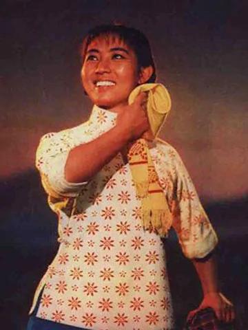 毛时代媒体镜头下的三类标准美女
