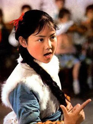 毛时代媒体镜头下的三类标准美女