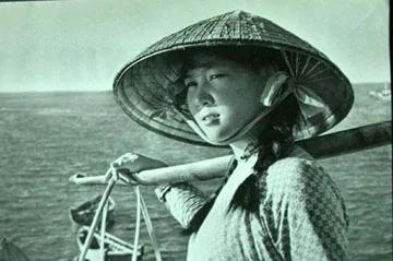 毛时代媒体镜头下的三类标准美女