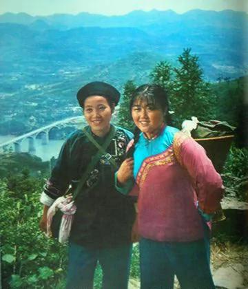 毛时代媒体镜头下的三类标准美女