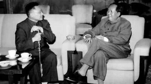 中共不能说的秘密 与毛一脉相承的邓小平