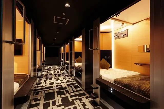 东京自由行 女性也能安心入住的高CP值胶囊旅馆!