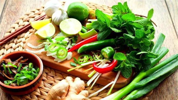 喜吃“辛辣烫”食物 当心惹上消化道肿瘤