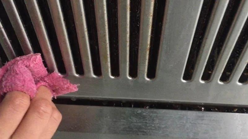 小苏打做清洁剂已经落伍了 把这2样东西混一起 比小苏打强10倍