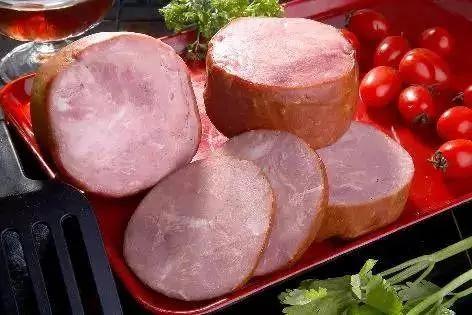 放冰箱坏得更快的14种食物 看完后都去清理自家的冰箱了