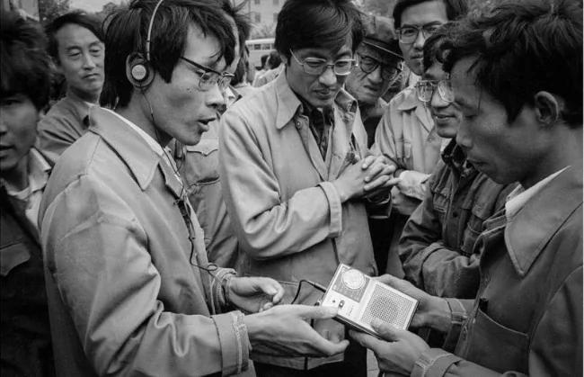 中国印象:英国摄影师记录的1980年代光与影!