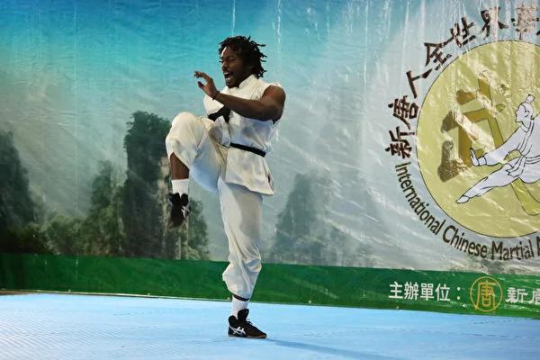 十年磨一剑 银奖得主:尊师重道 精诚所至