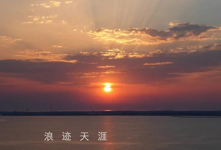 去迪拜坐游轮 发现一处阿拉伯的隐秘小岛!