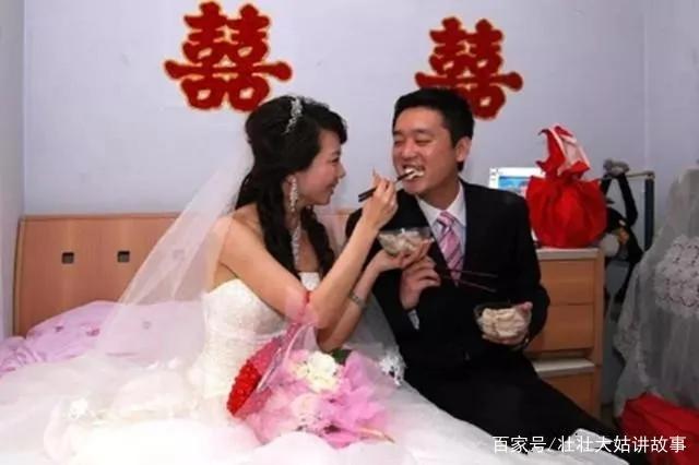 结婚八年老婆才怀孕 打电话给老公报喜忘挂断 听到对话她惊呆!